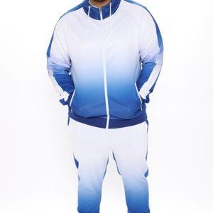 NWOT - Men's Size Large Ombre blue and white track suit